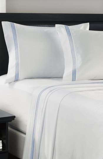 Luxury Home Embroidered Line 3-piece Sheet Set In Blue