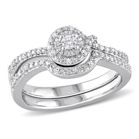 Diamond Halo Bridal Ring Set