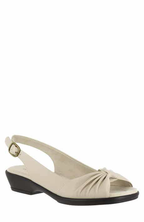 EASY STREET Fantasia Slingback Pump