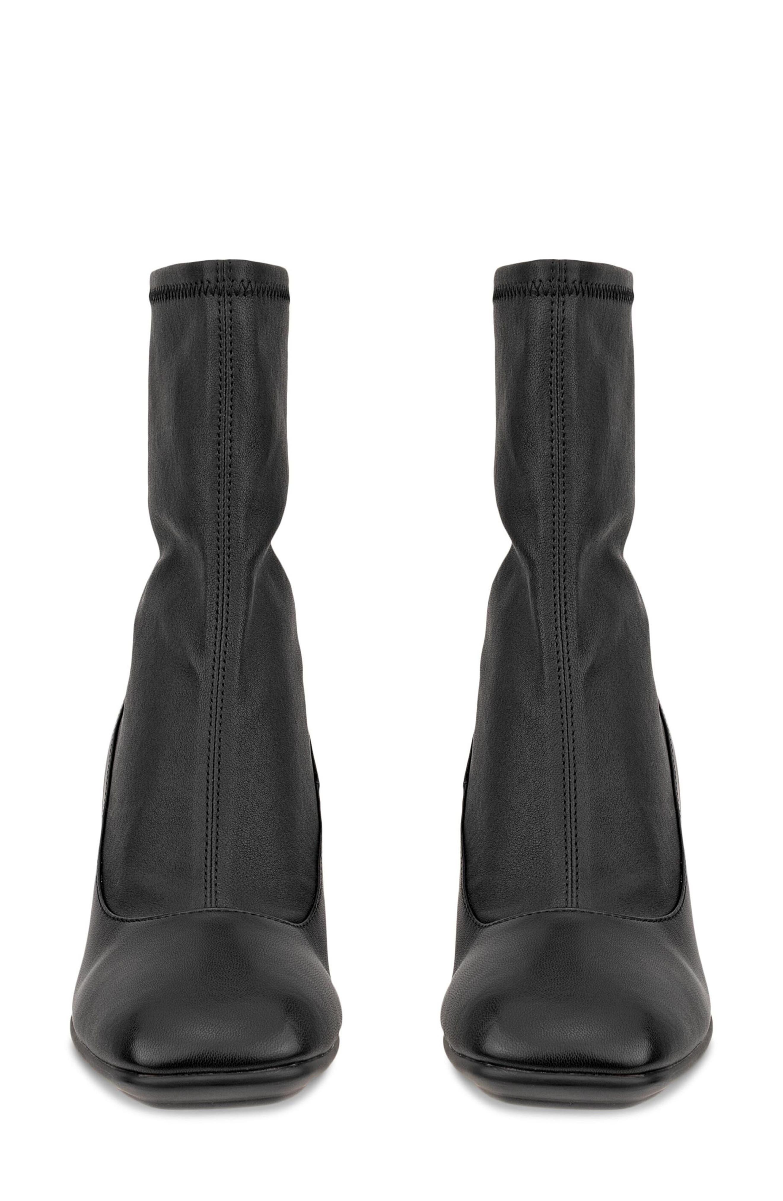 Sculpted Alba Block Leather Bootie, Alternate, color, BLACK