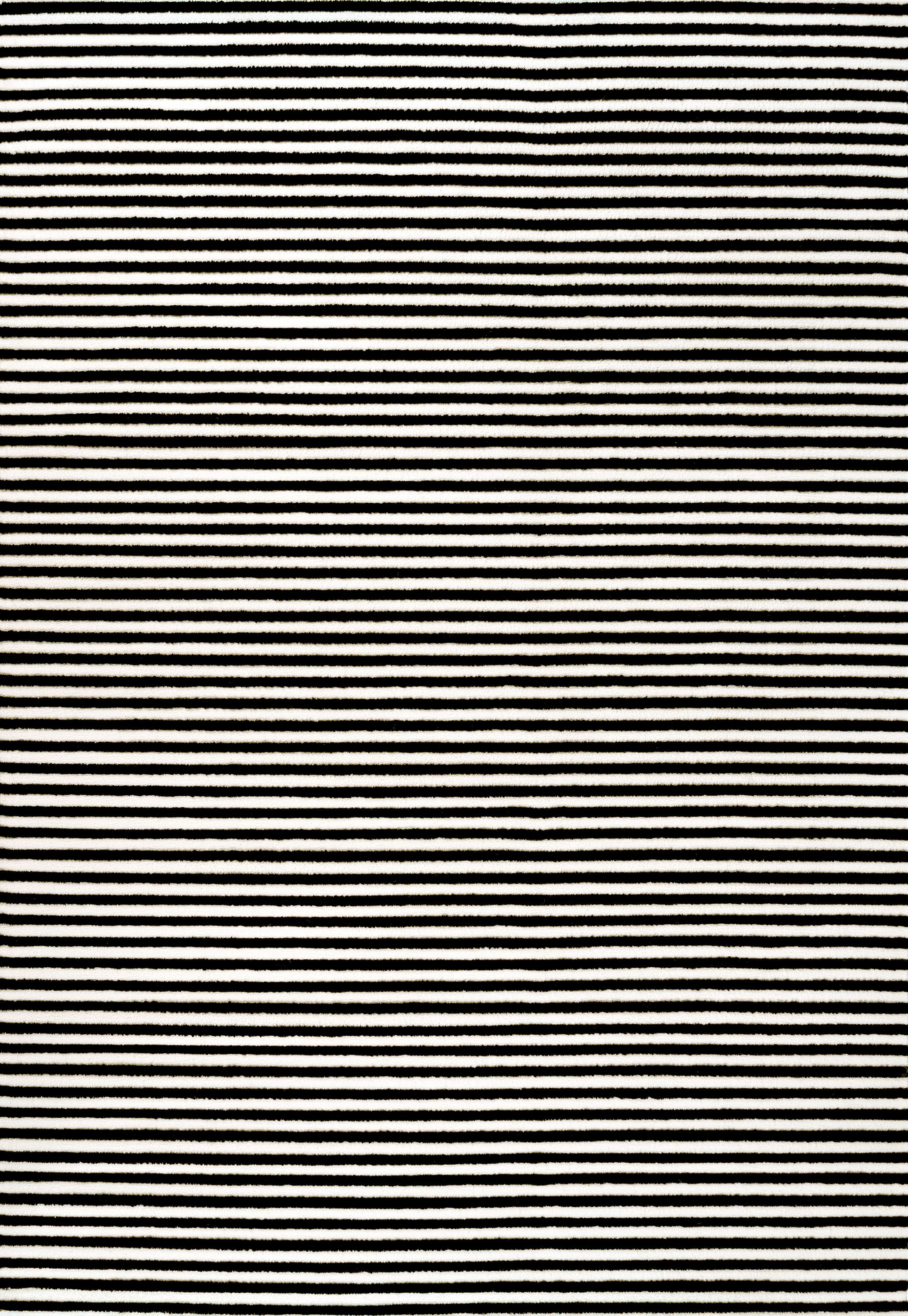 Black/White