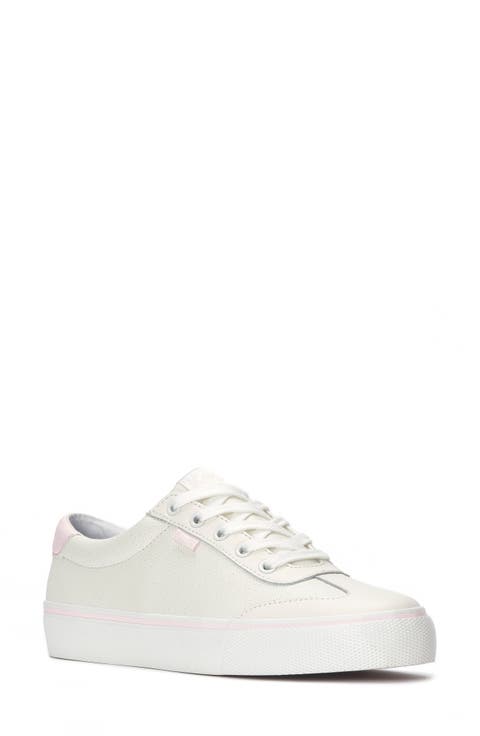 Jump Kick T-Toe Sneaker