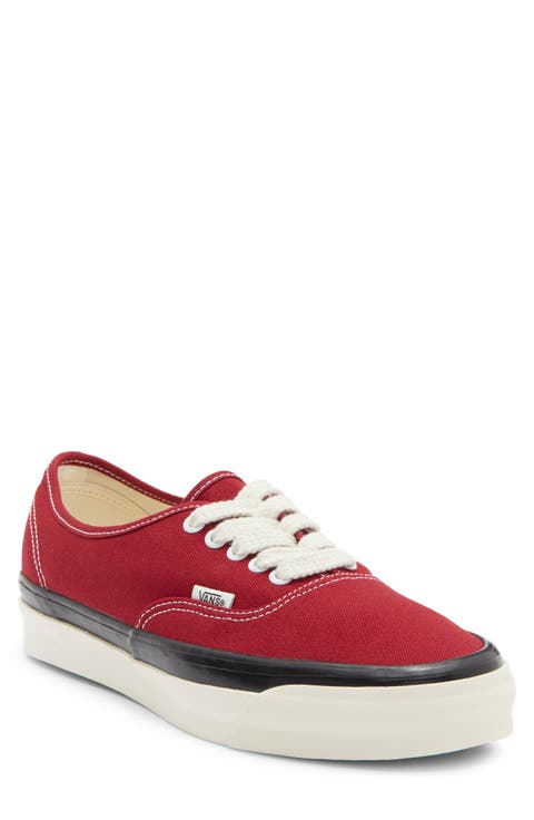 Authentic 44 Sneaker
