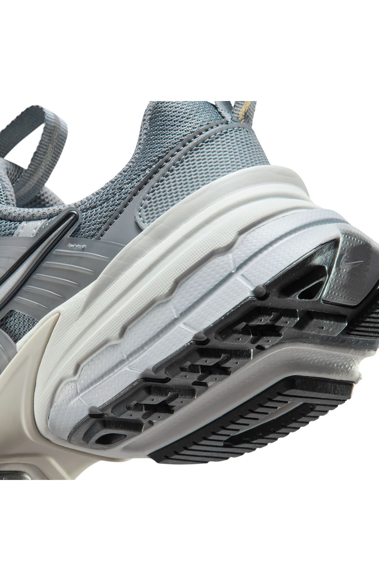 V2K Run Sneaker (Women) | Nordstrom