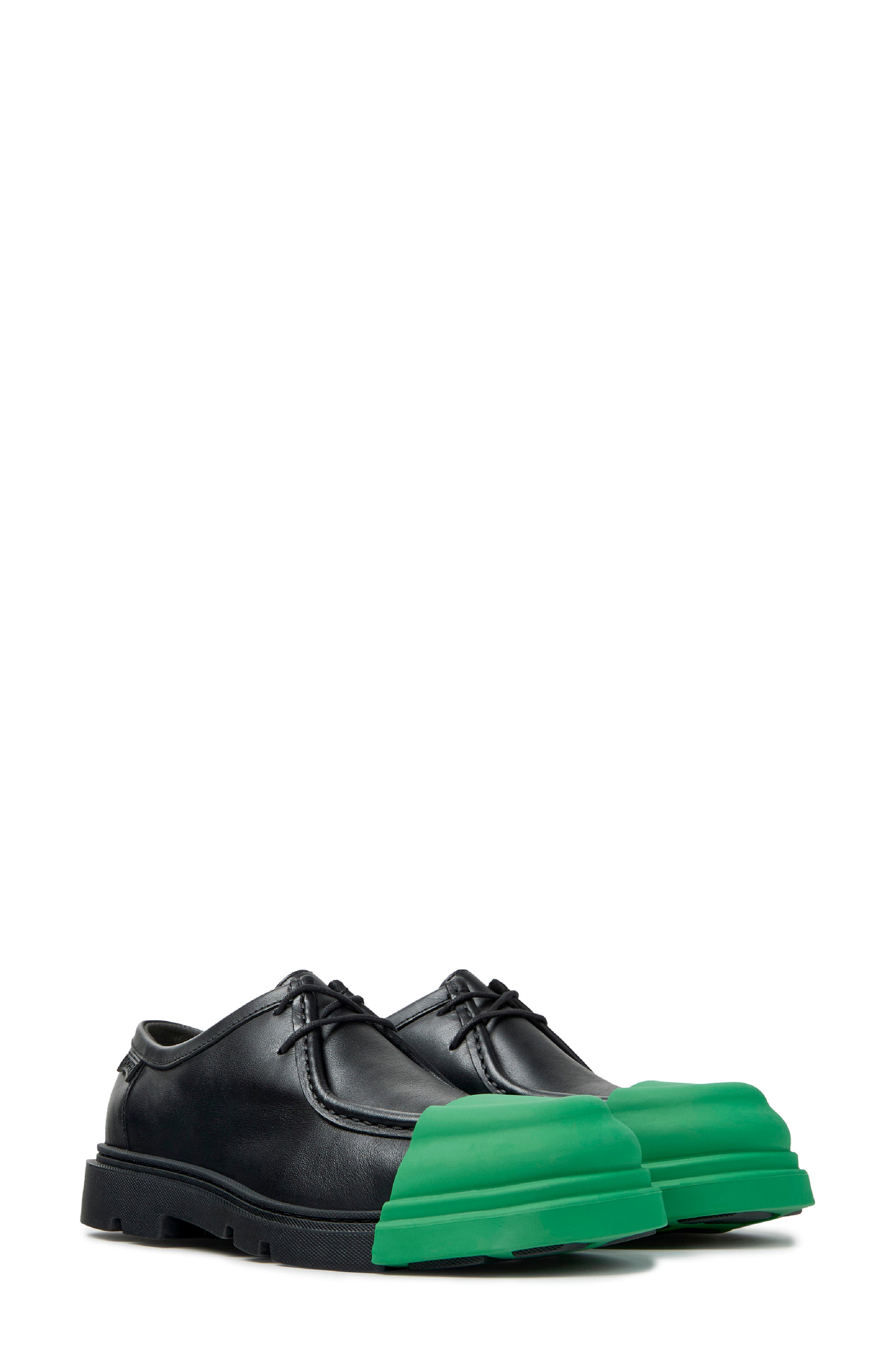 Junction Cap Toe Wallabee Chukka, Main, color, BLACK
