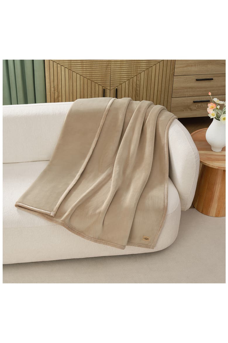 Coco Throw Blanket, Alternate, color, MUSTARD SEED