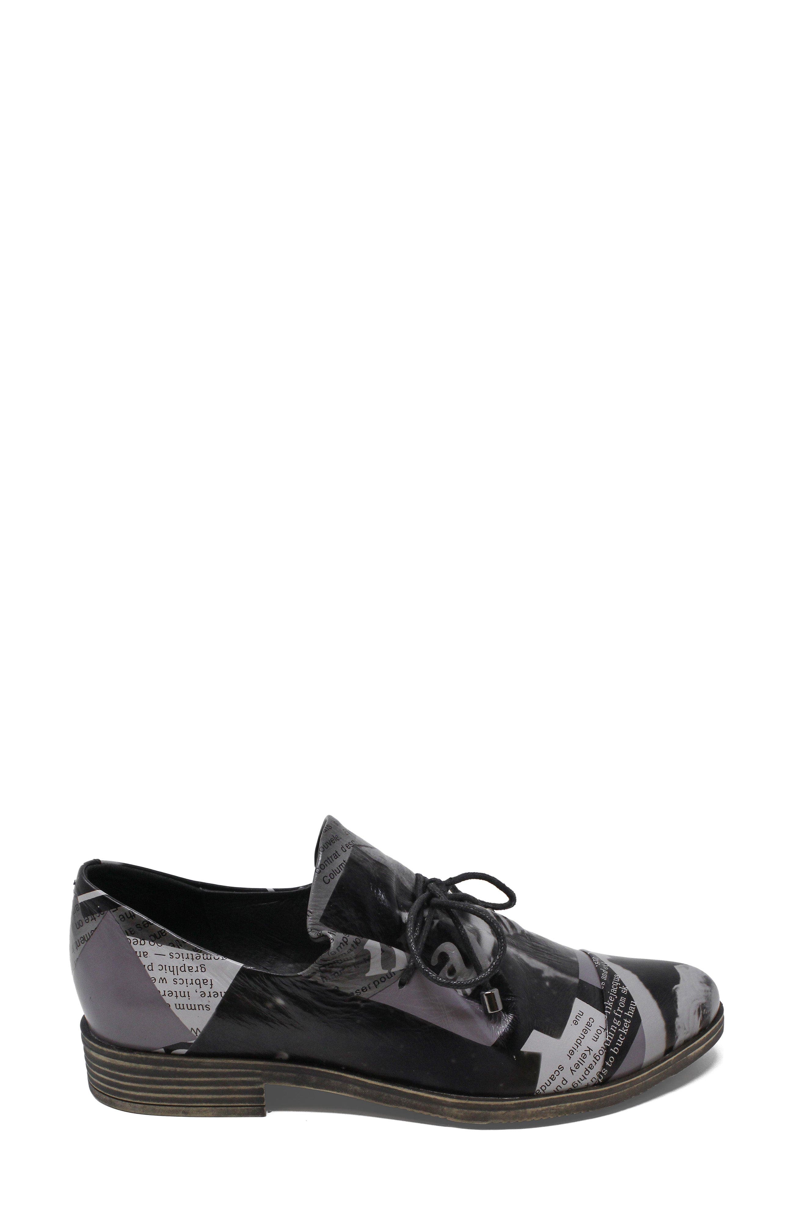 DJANGO AND JULIETTE Kotty Lace Flat, Alternate, color, News Print Leather