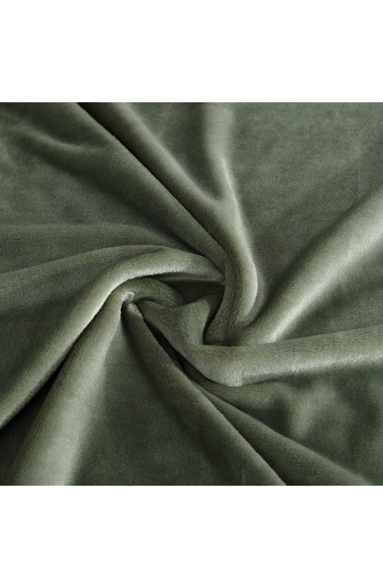 Nautica Solid Fleece Throw Blanket, Alternate, color, Fern Green