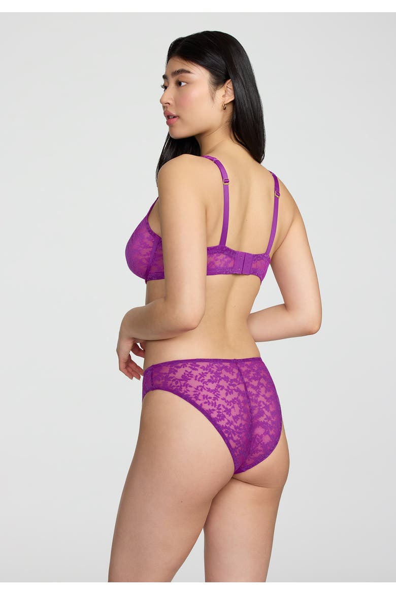 The Scoop, Alternate, color, LUSH