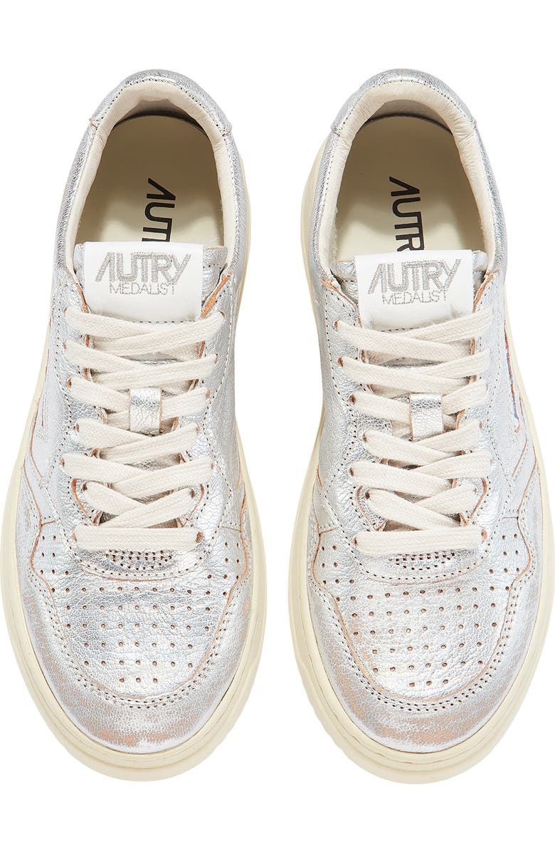 AUTRY Medalist Low Sneaker, Alternate, color, Metallic Silver