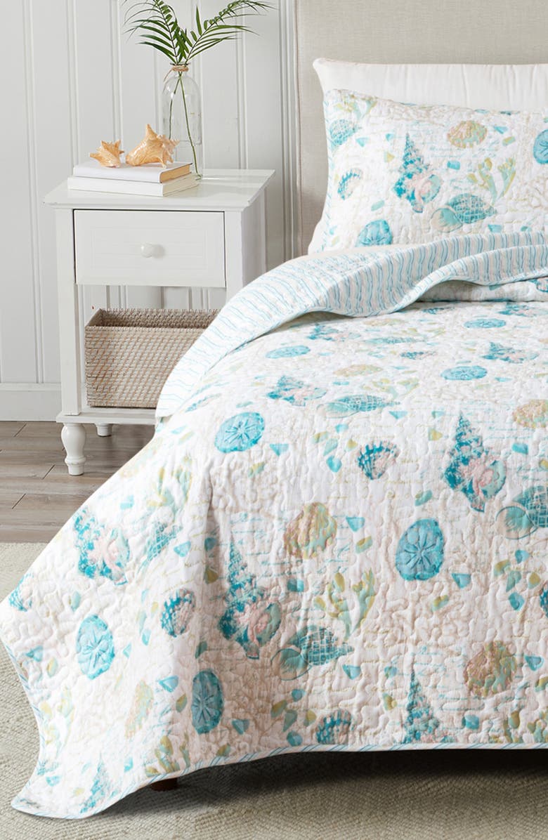 Woven & Weft Vintage Coastal Quilt & Sham Set, Alternate, color, Shells