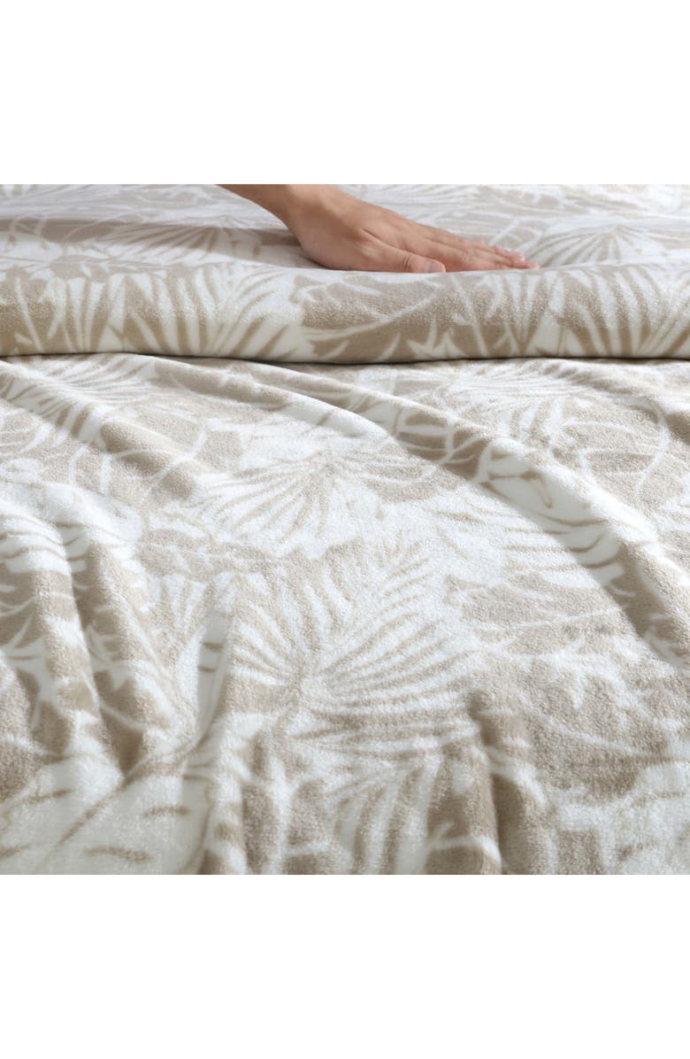 Tommy Bahama Costa Blanca Throw Blanket, Alternate, color, Dark Beige