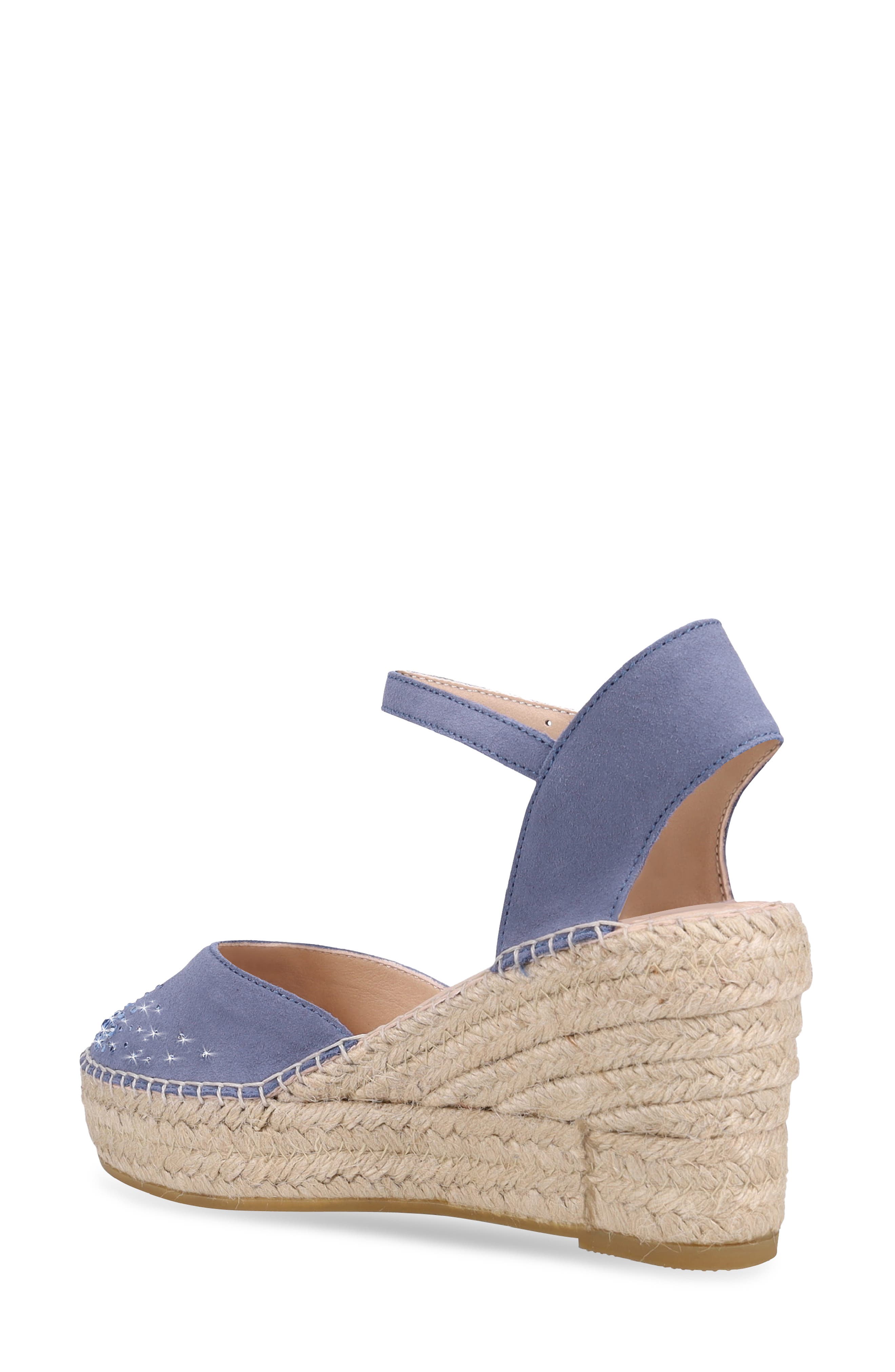 Breeza Wedge Sandal - image 4