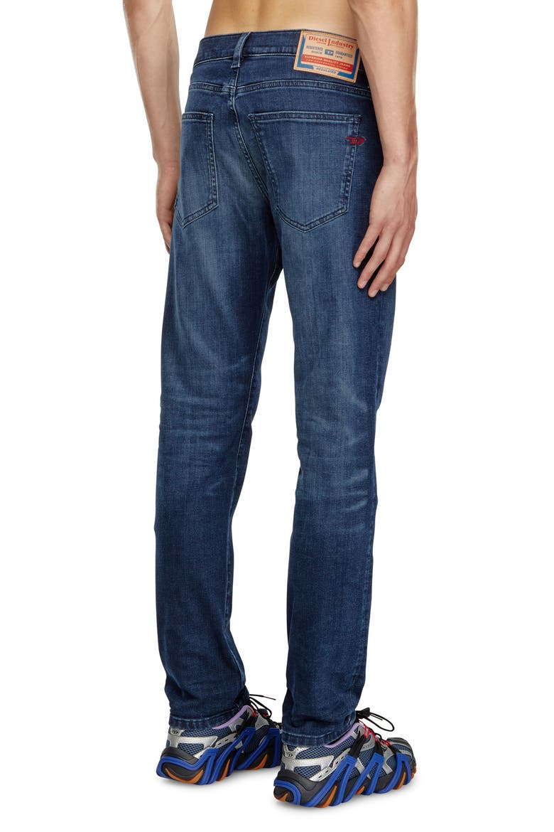 2019 D-Strukt Slim Fit Jeans, Alternate, color, DENIM
