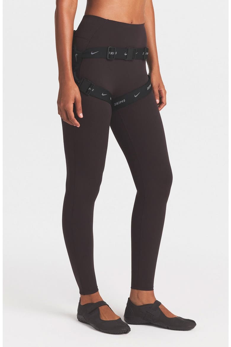 Studio Stretch 26-Inch Leggings, Alternate, color, NSKM DARK ROAST/ (NSKMDR)