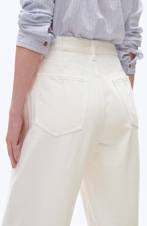 Bayeas Frayed Super High Waist Barrel Jeans In White