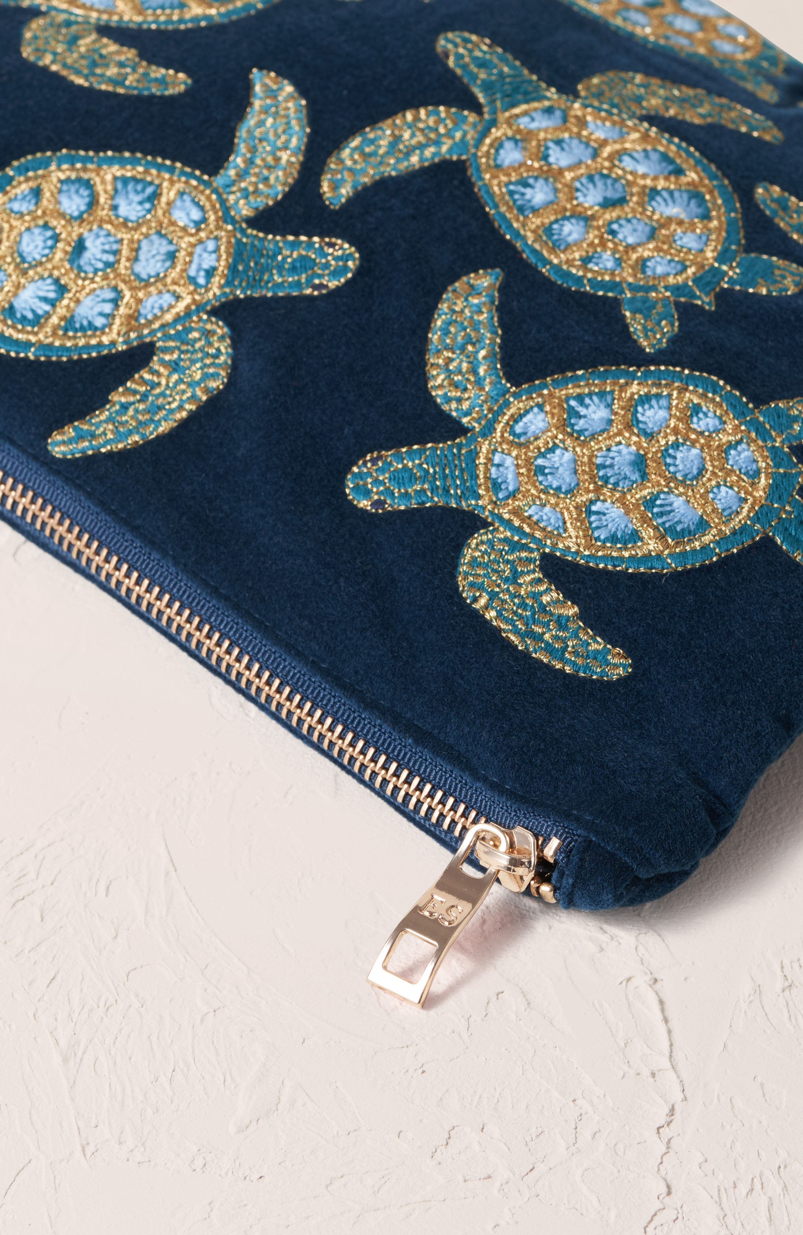 Elizabeth Scarlett Turtle Conservation Velvet Everyday Pouch, Alternate, color, Marine Navy