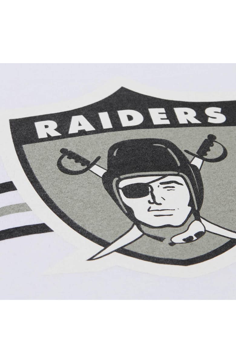 Mitchell
Ness Men
s Mitchell
Ness Bo Jackson White Las Vegas Raiders Name
Number Team Origins Vintage Logo T-Shirt, Alternate, color, White