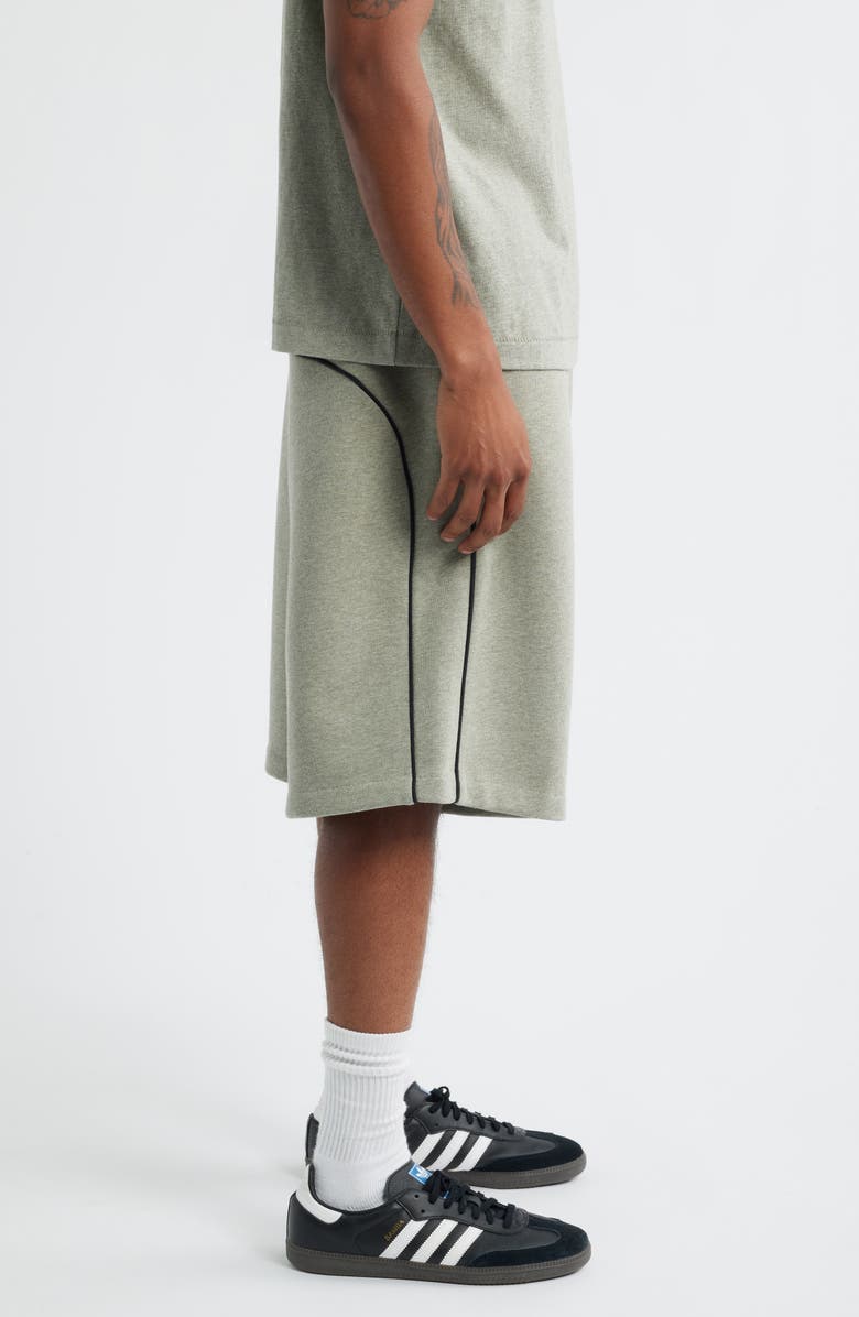 Fear of God Essentials Fleece Basketball Sweat Shorts, Alternate, color, Concrete Heather/ Black