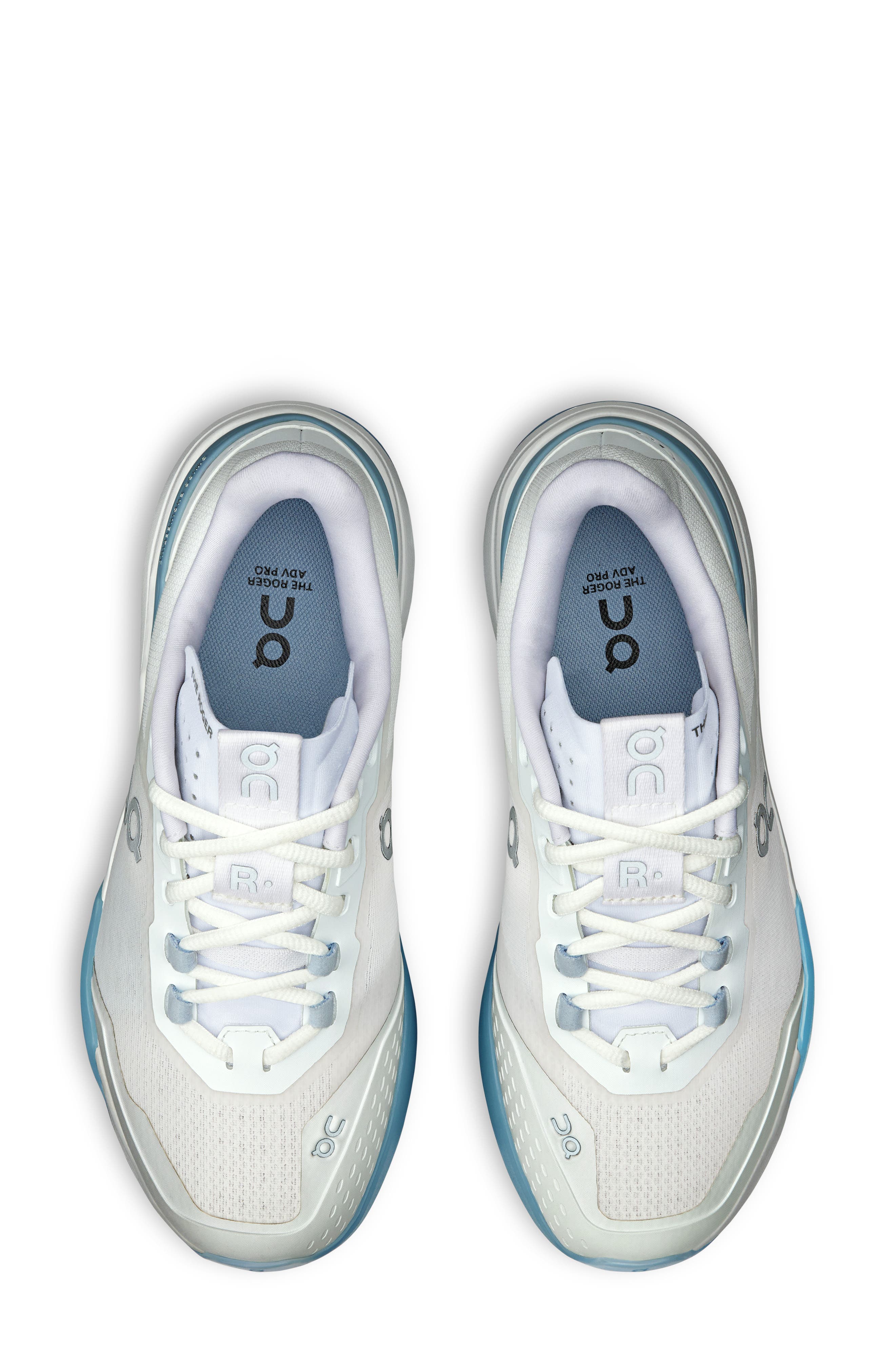 On THE ROGER Adv Pro Tennis Shoe, Alternate, color, White/ Chambray