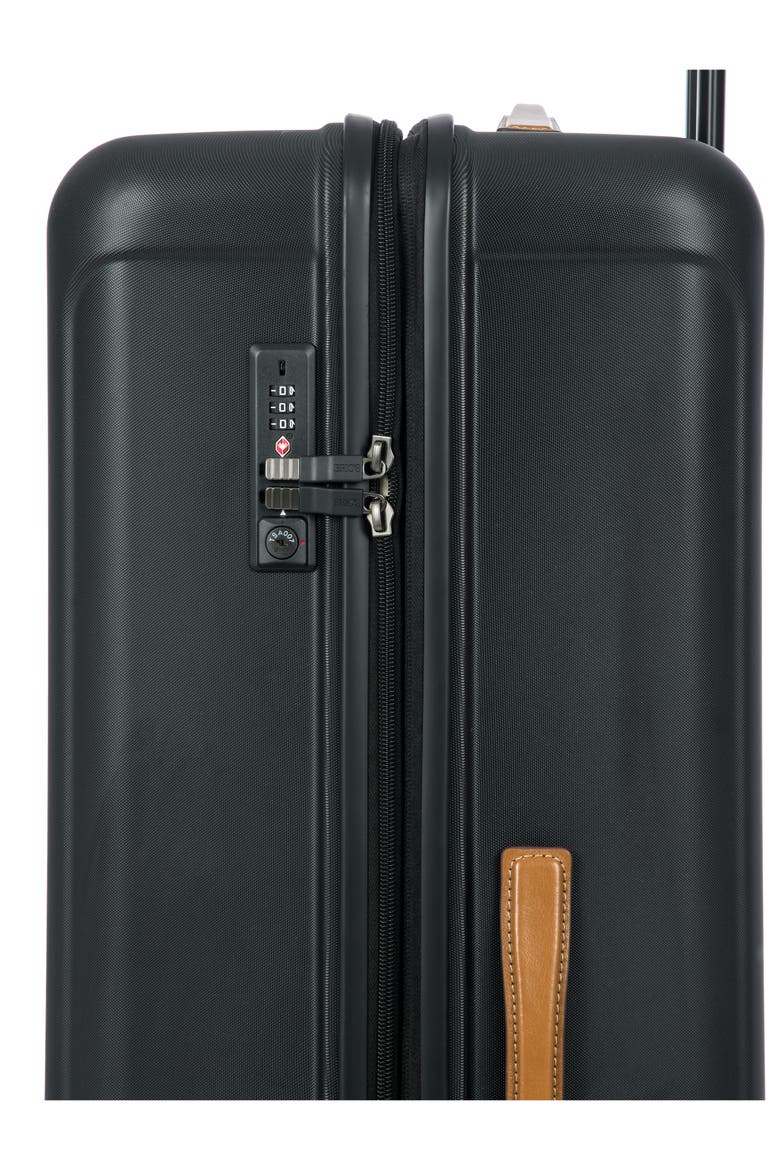 Capri 2.0 32-Inch Expandable Rolling Suitcase, Alternate, color, MATTE BLACK