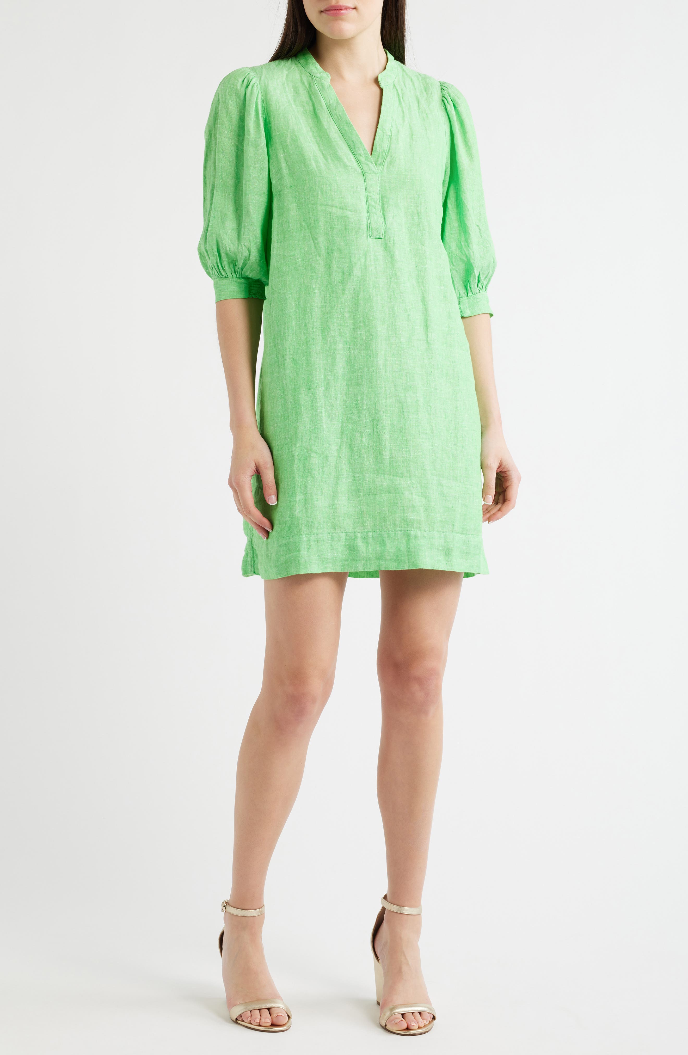 selected PUTTING GREEN X RESORT WHITE