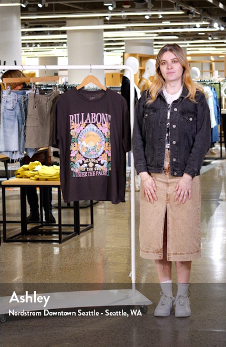 Under the Palms Oversize Cotton Graphic T-Shirt, sales video thumbnail