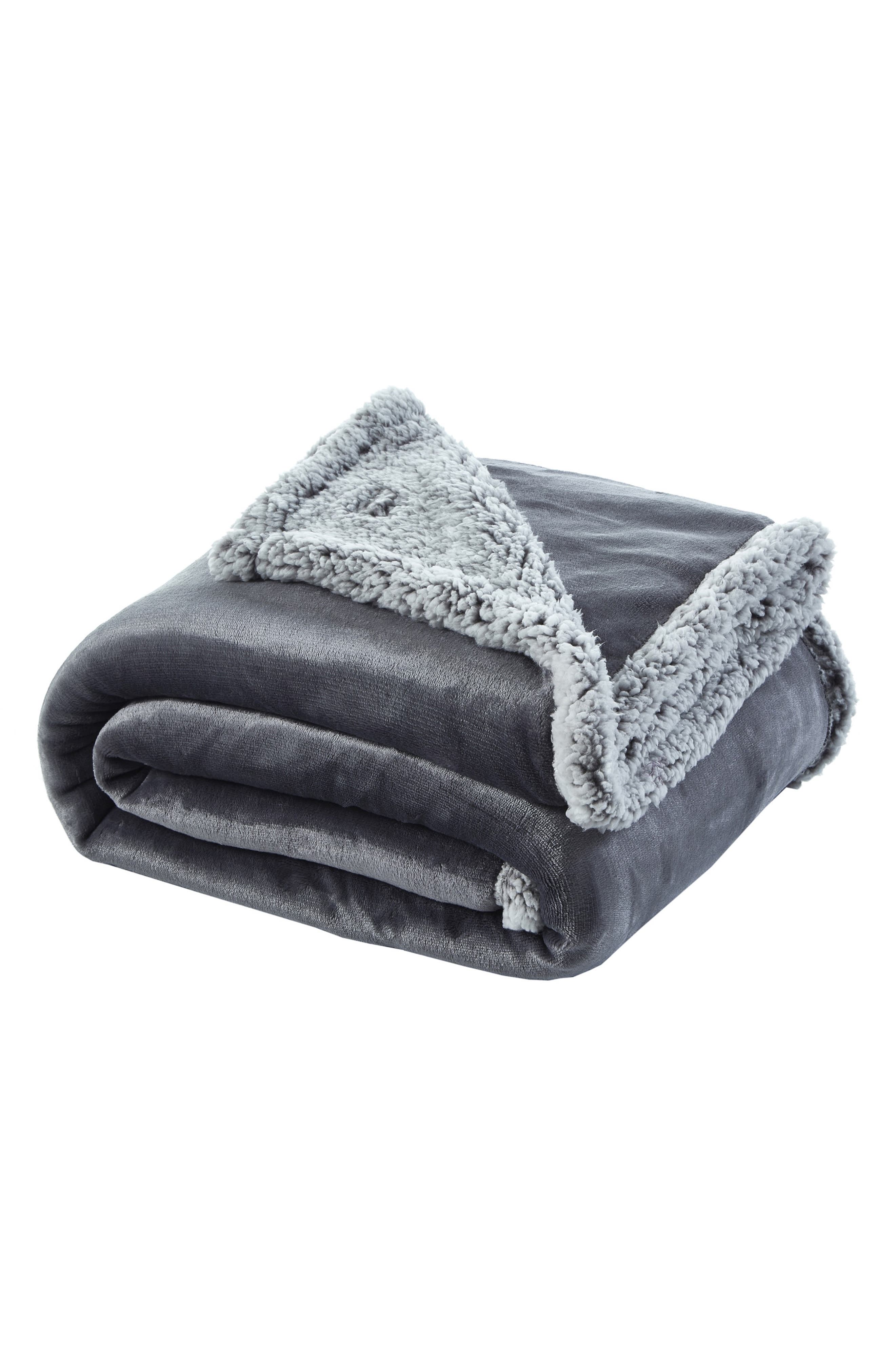 Solid Micro Plush Faux Shearling Reversible Throw Blanket 