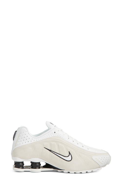 Nike Shox R4 Sneaker In Neutral