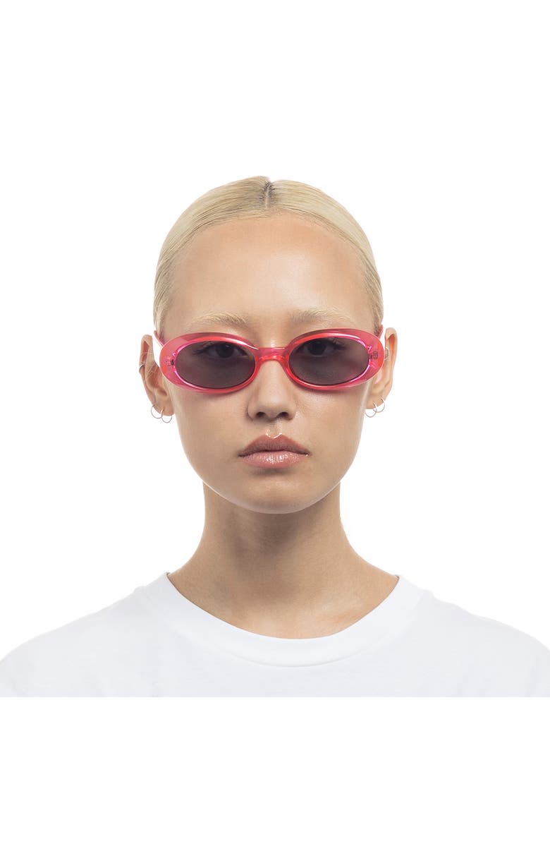 Le Specs Work It 53mm Oval Sunglasses, Alternate, color, Hyper Pink