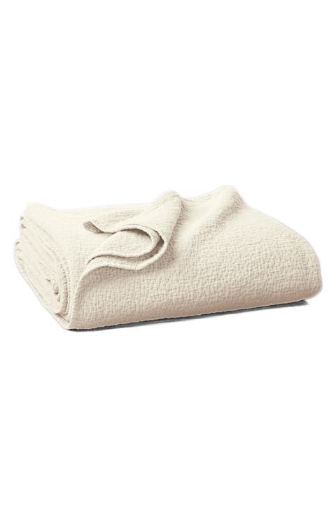 Cascade Matelassé Organic Cotton Blanket