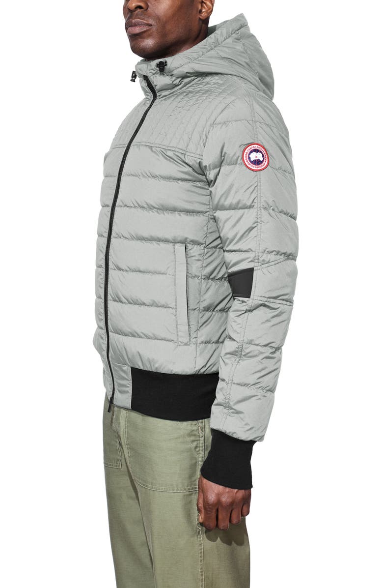 Canada Goose Cabri Hooded Slim Fit Down Jacket, Alternate, color, 