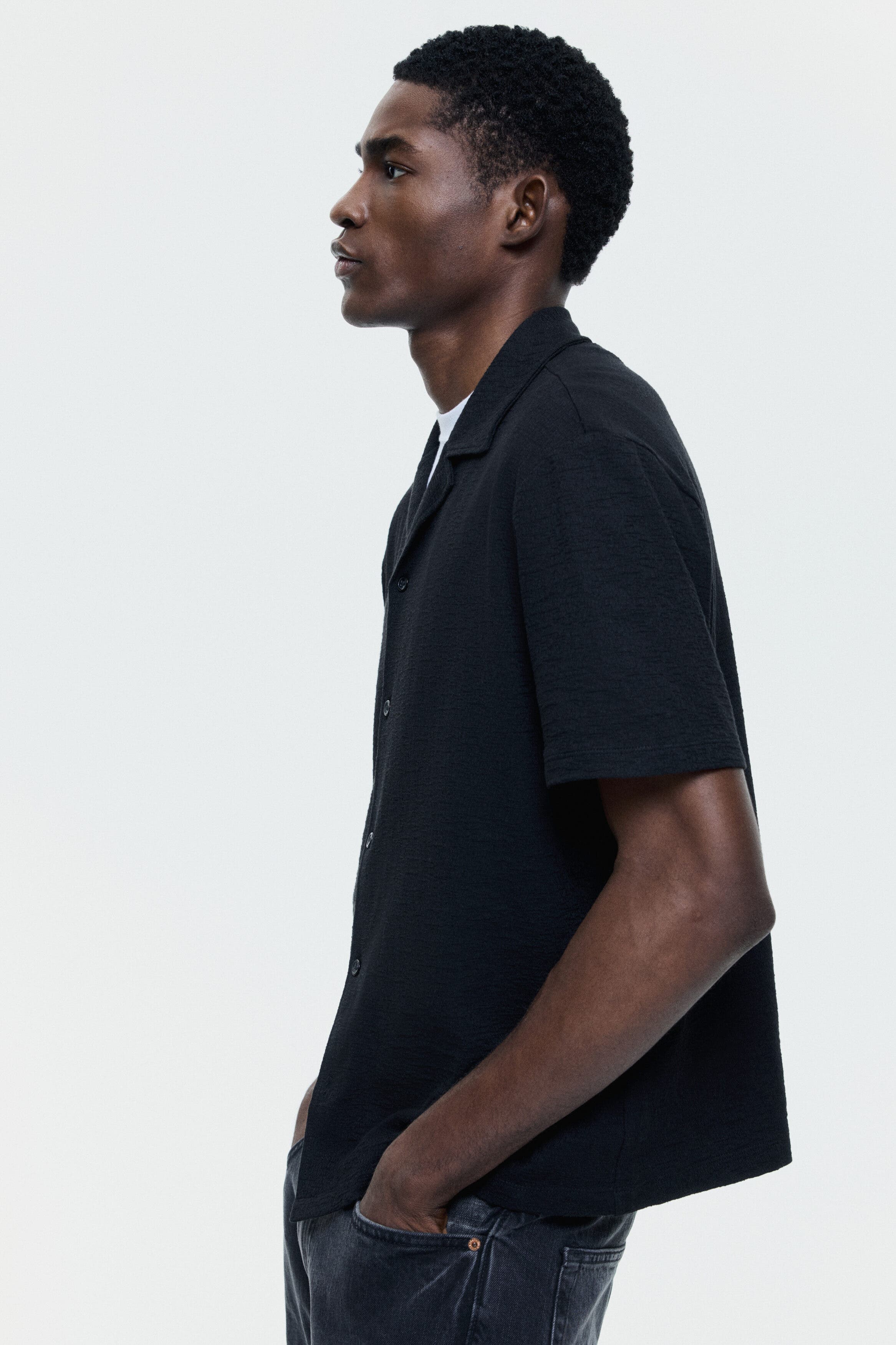 Regular-fit resort shirt - image 2