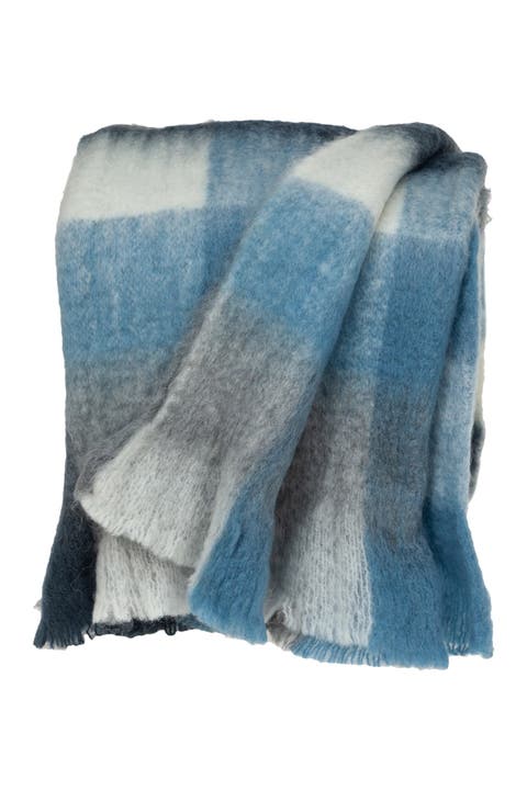 Cabino Lodge Multi 52" x 67" Woven Handloom Throw Blanket