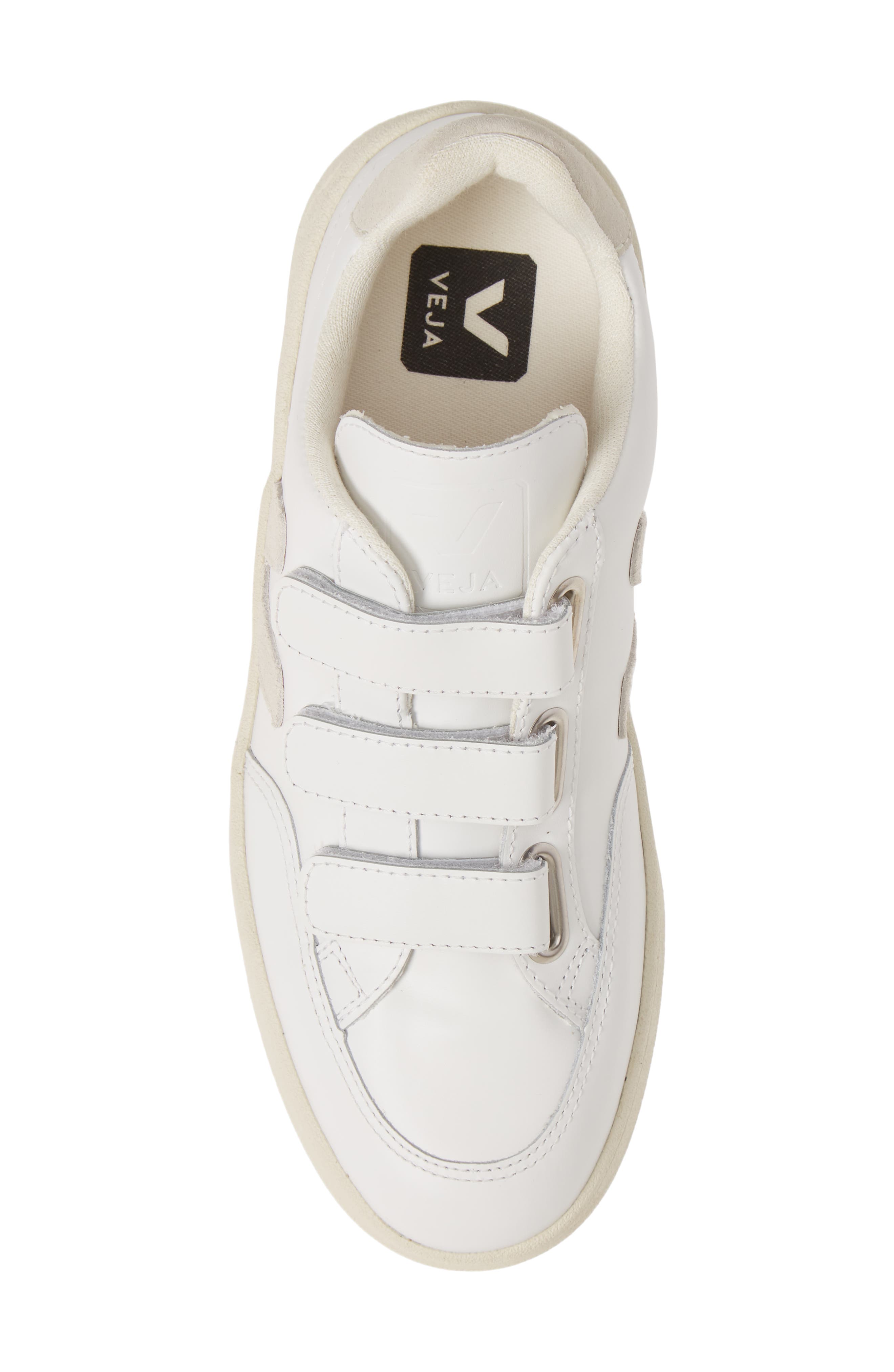 V-Lock Sneaker, Alternate, color, EXTRA WHITE/ NATURAL