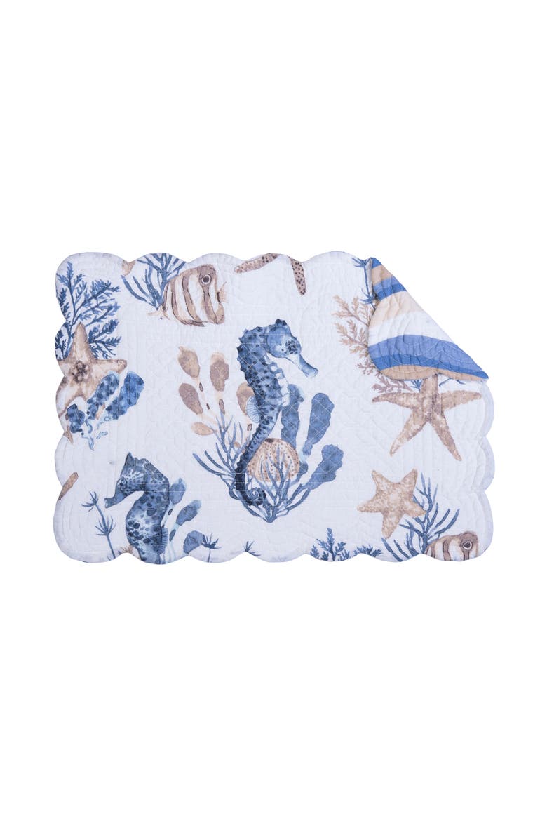 Seahorse Sands Reversible Machine Washable Scallop Quilt Placemats Set of 6, Alternate, color, Gold