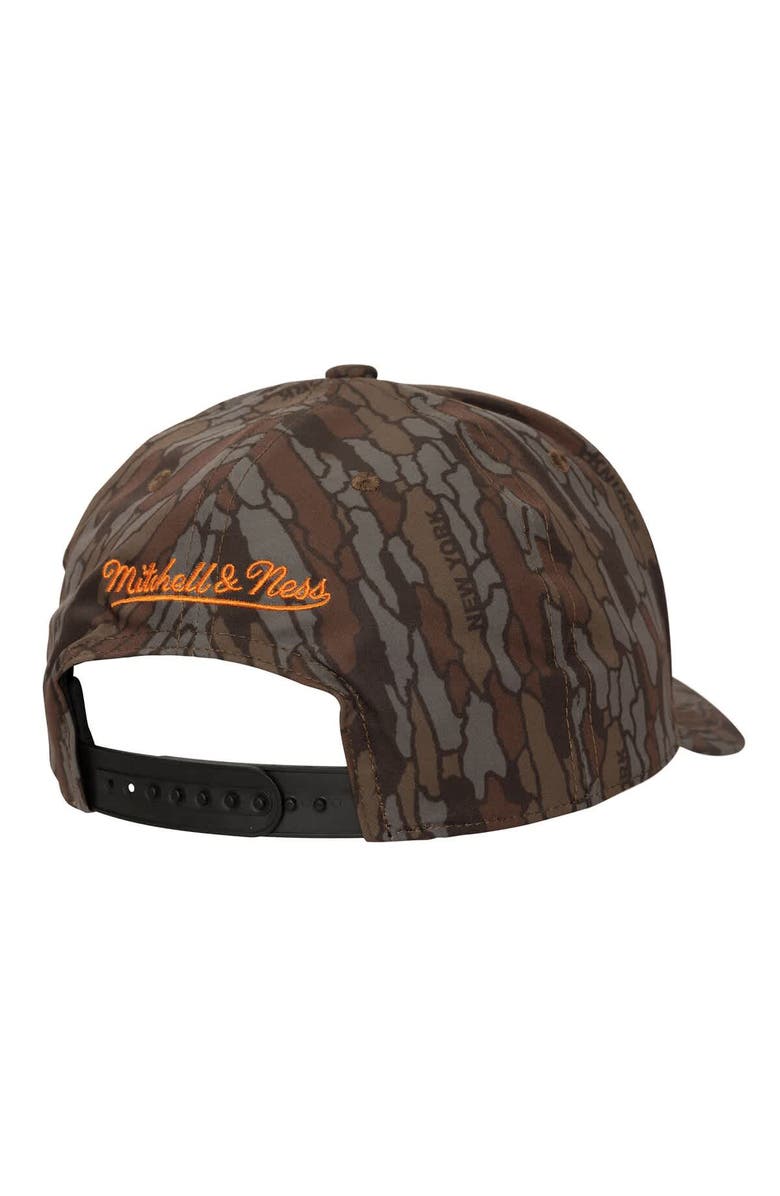 Mitchell & Ness Men's Mitchell & Ness  Camo New York Knicks Hidden Pro-Crown Adjustable Hat, Alternate, color, Camo