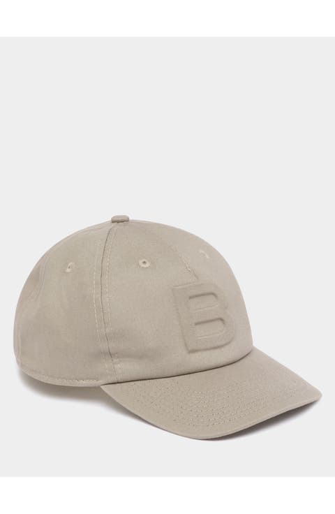 Baseball Hat in Cotton With a Debossed Logo