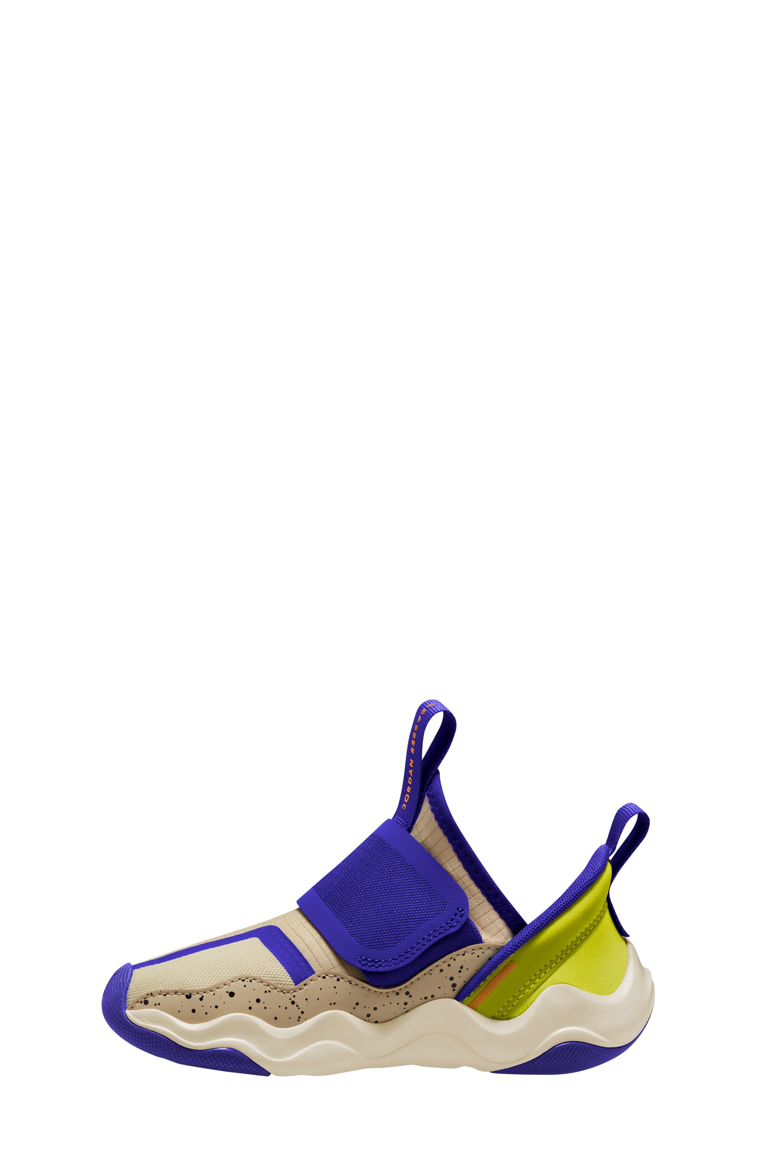 Nike Jordan 23/7 Sneaker, Alternate, color, 