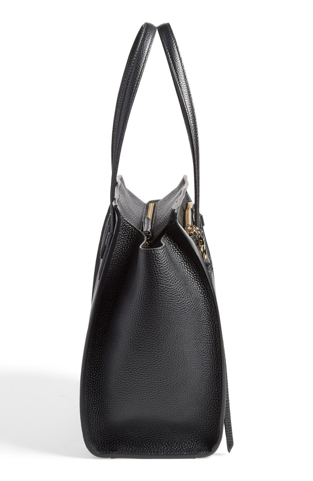 FERRAGAMO Salvatore Ferragamo Medium Amy Calfskin Leather Tote, Alternate, color, 