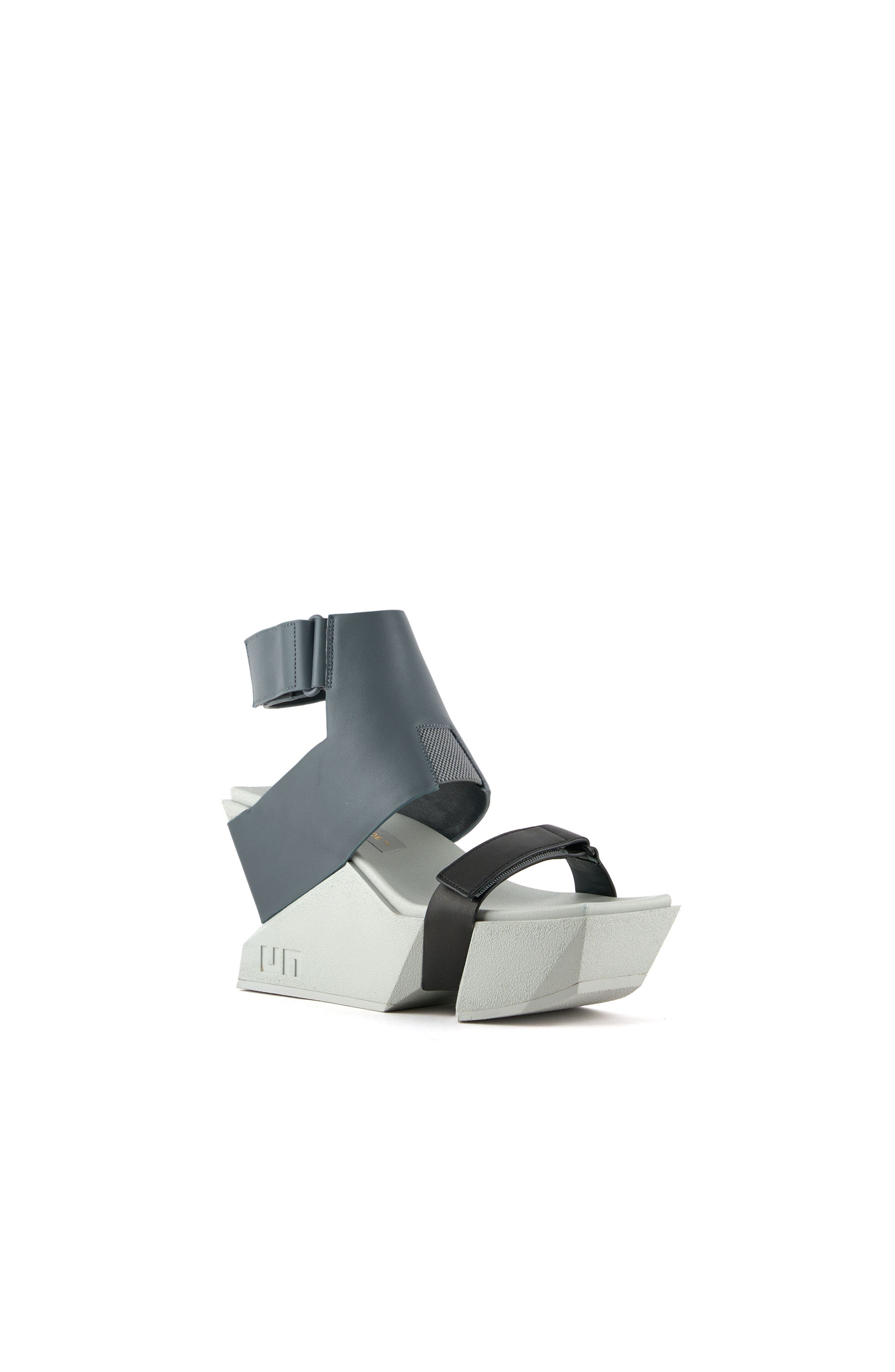 Brutt A Sandals, Alternate, color, Steel