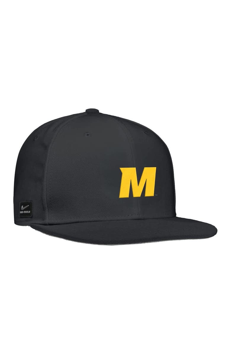 Nike Men's Nike Black Missouri Tigers On-Field Baseball Performance Fitted Hat, Main, color, Black
