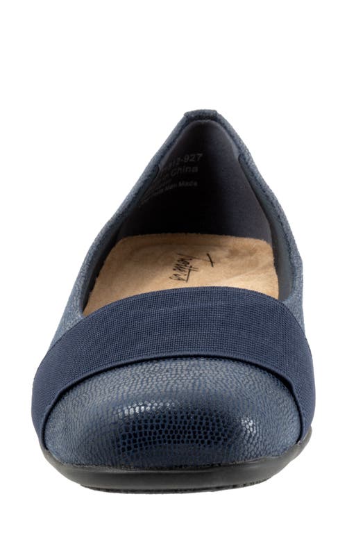 Softwalk ® Samantha Flat In Blue