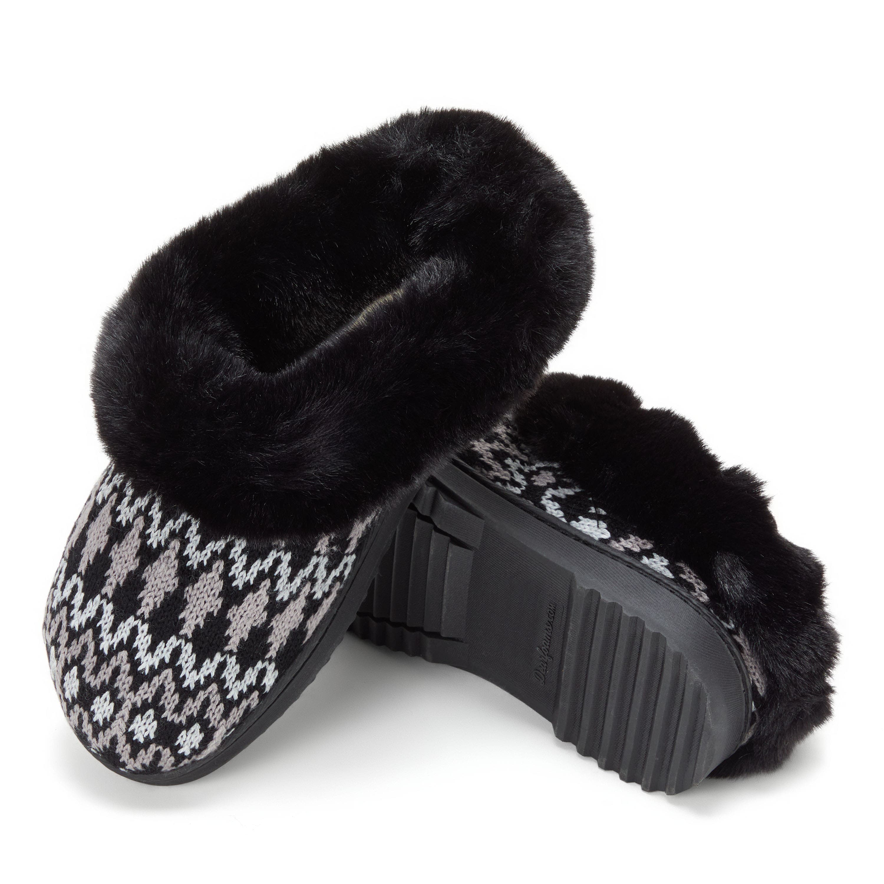 DEARFOAMS Hannah Festive Knit Clog Slipper, Alternate, color, Black Combo
