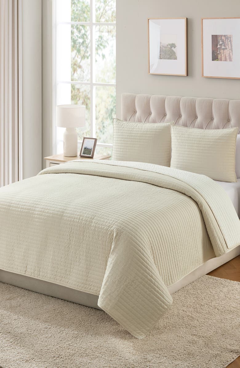 VCNY HOME Pickstitch 3-Piece Queen Quilt Set, Alternate, color, Taupe