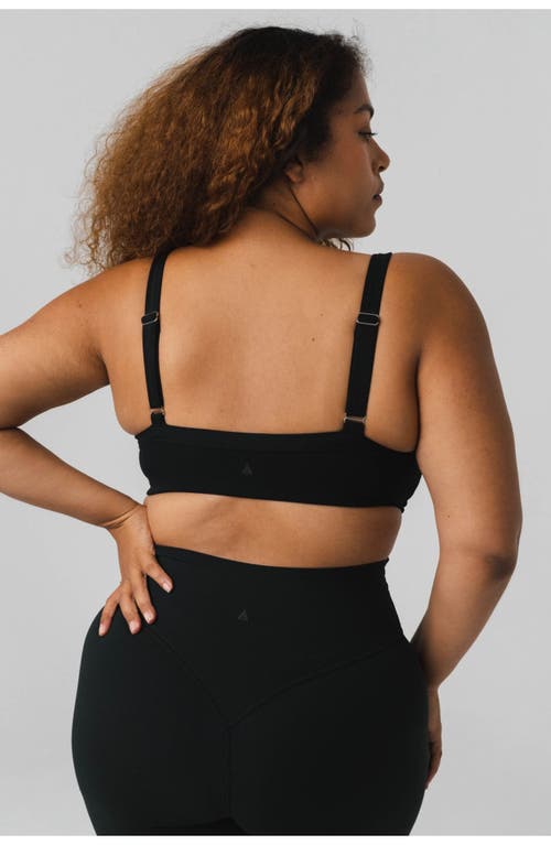 Vitality Cloud Ii Square Bra In Black