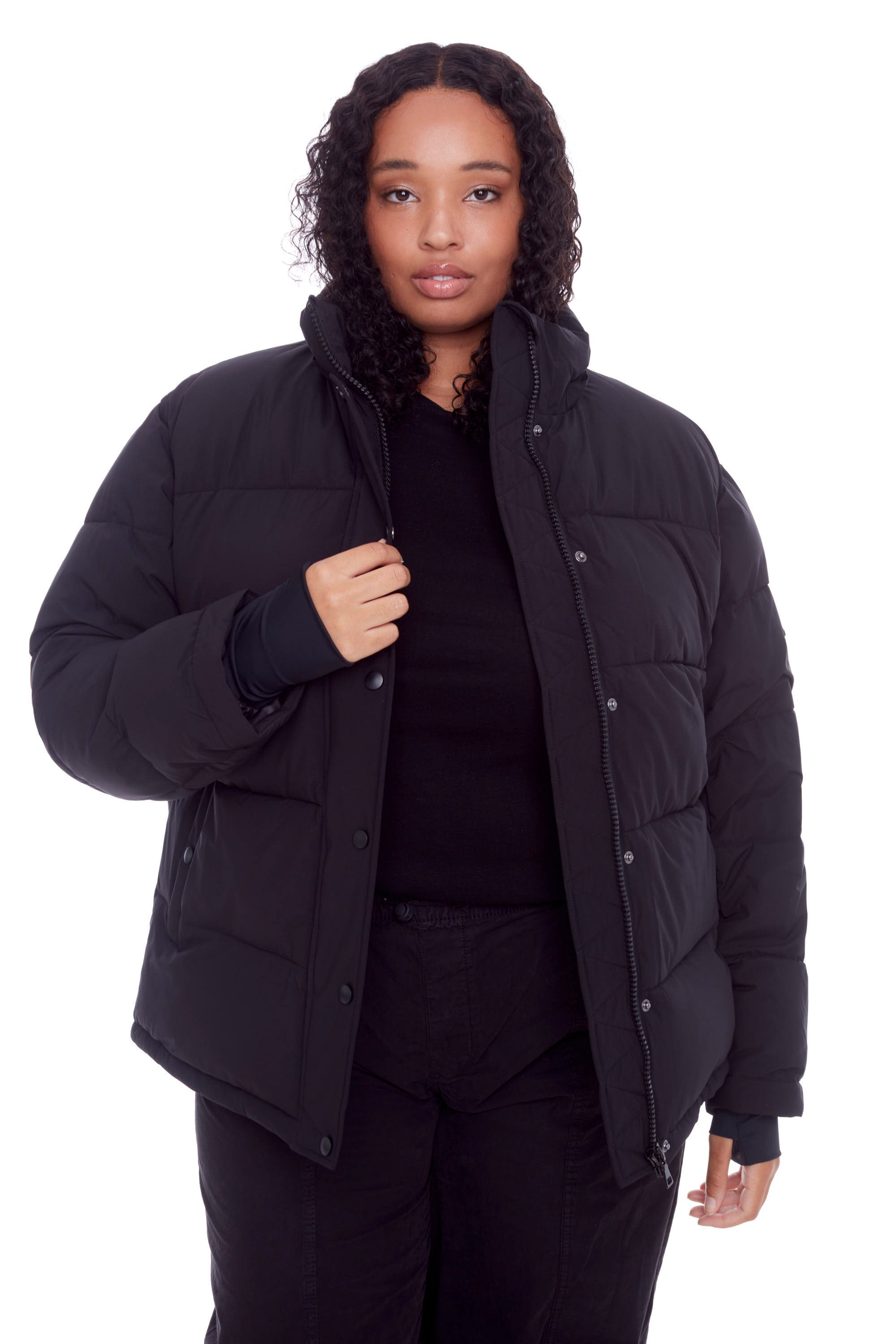 Alpine North FORILLON PLUS SIZE - Vegan Down Short Quilted Puffer Jacket in Black 