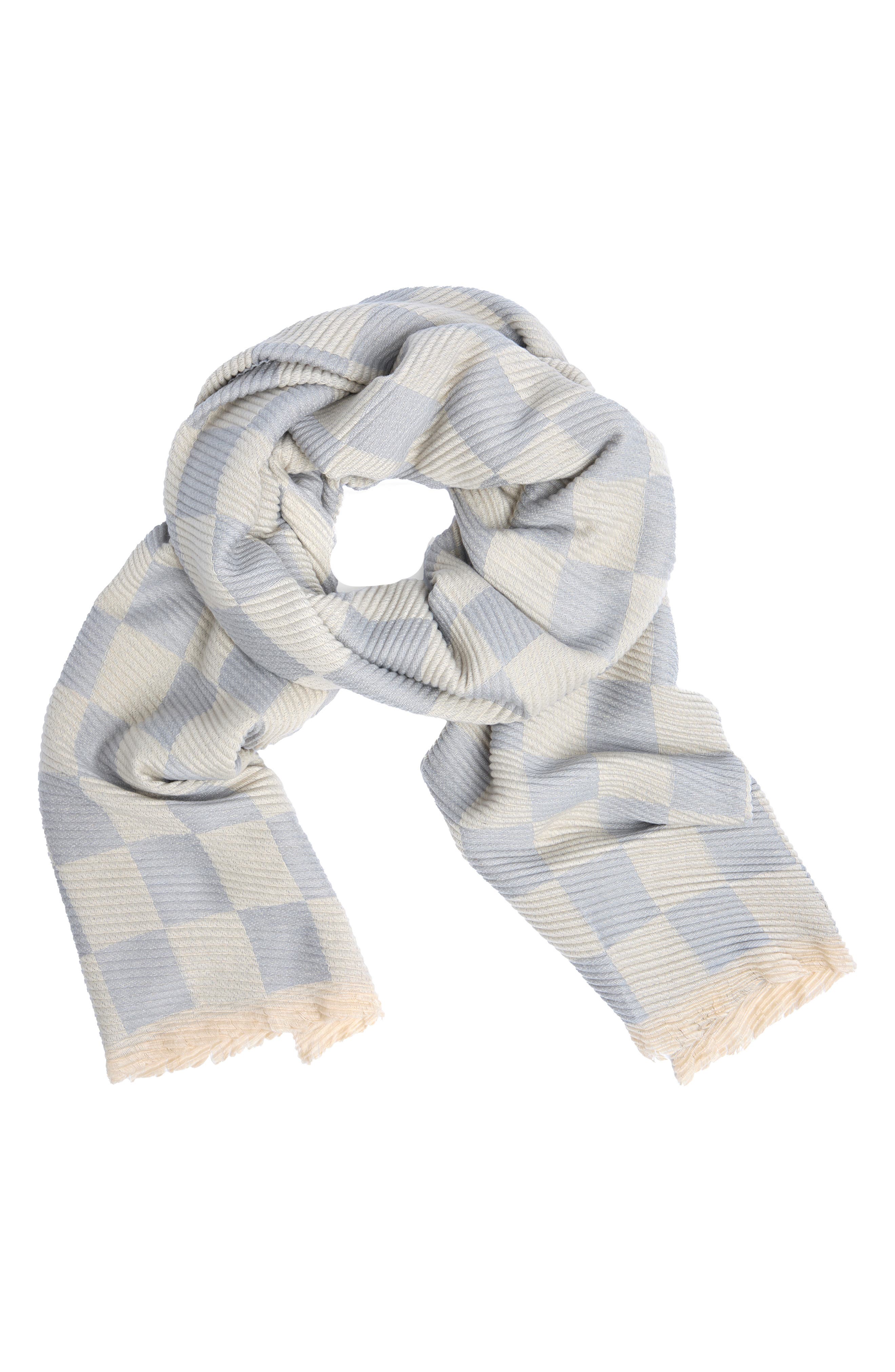 SAACHI Crinkled Checkered Scarf