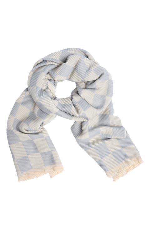 Crinkled Checkered Scarf