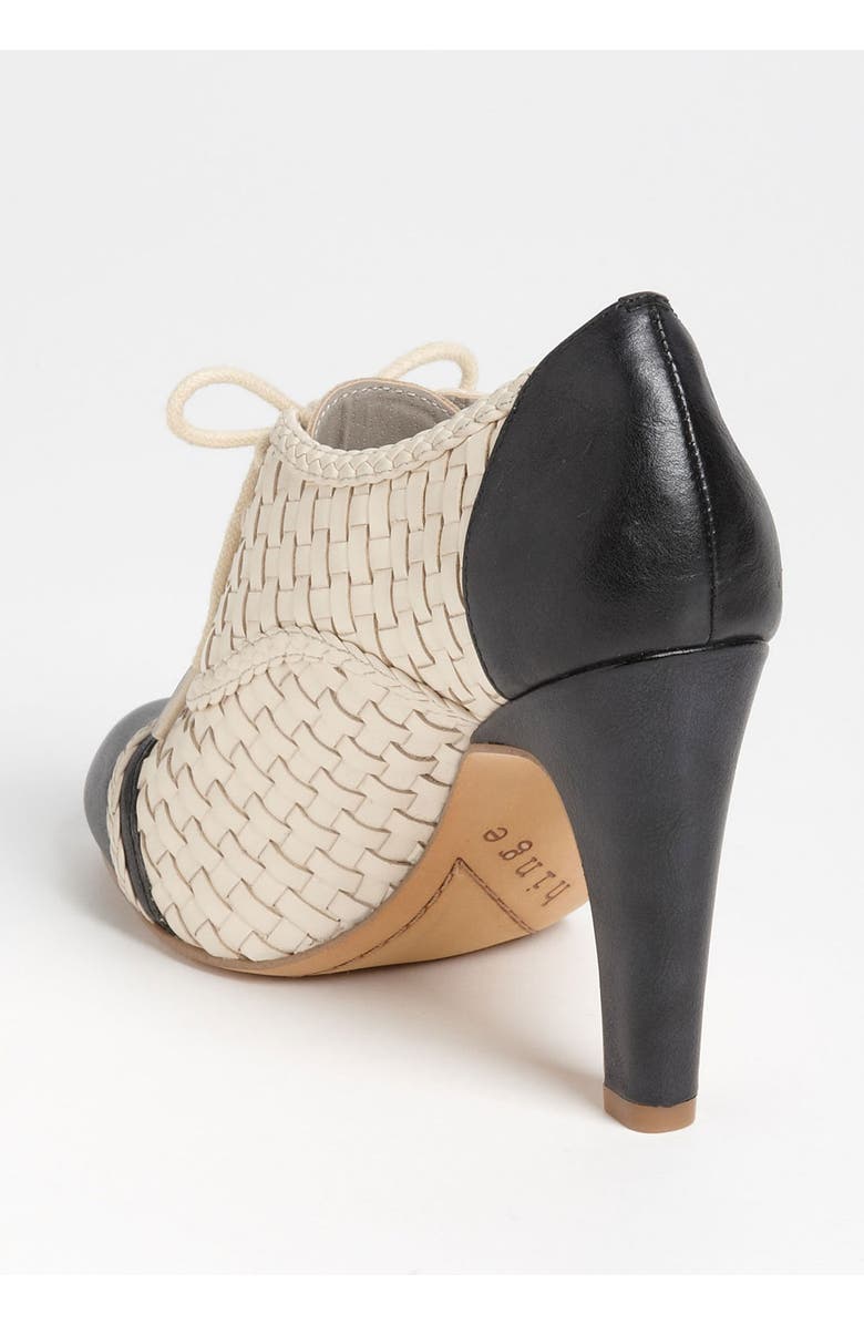 Hinge , Alternate, color,